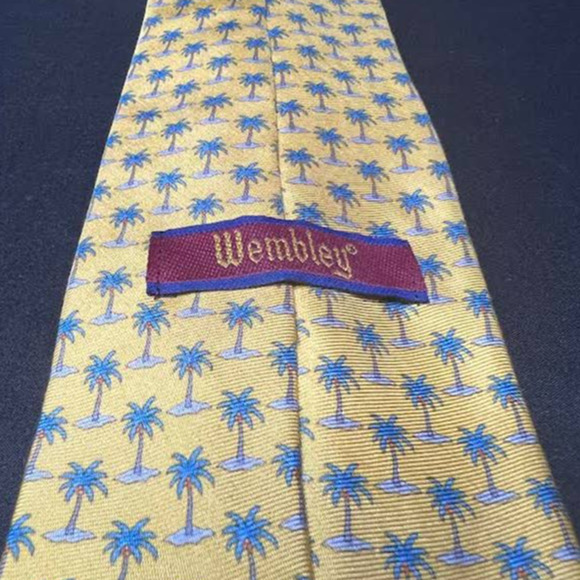 Vintage Silk Printed Palm Tree Tie in Sun - Picture 5 of 5